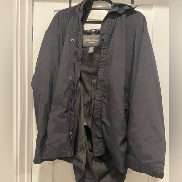 Eddie Bauer waterproof black men’s rain jacket size M - Picture 3 of 4